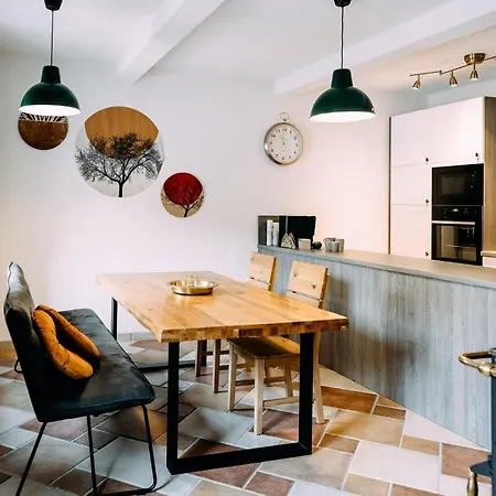 Gruenjuwel Apartment